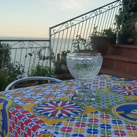 Casa de hóspedes Fuoco D'amalfi Iazzetta 3*