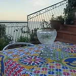 Guest house Fuoco D'amalfi Iazzetta 3*