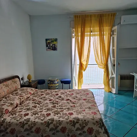Fuoco D'amalfi Iazzetta Penzion 2*