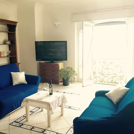 Fuoco D'amalfi Iazzetta 招待所