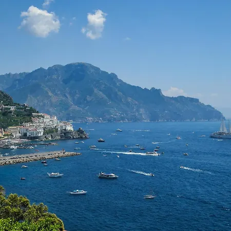 Gæstehus Fuoco D'amalfi Iazzetta 2*