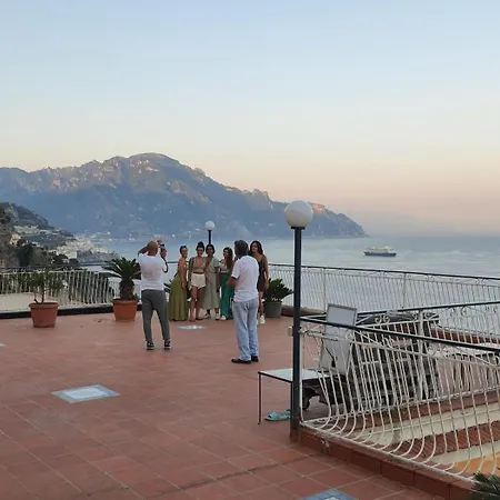 Fuoco D'amalfi Iazzetta Gæstehus Amalfi